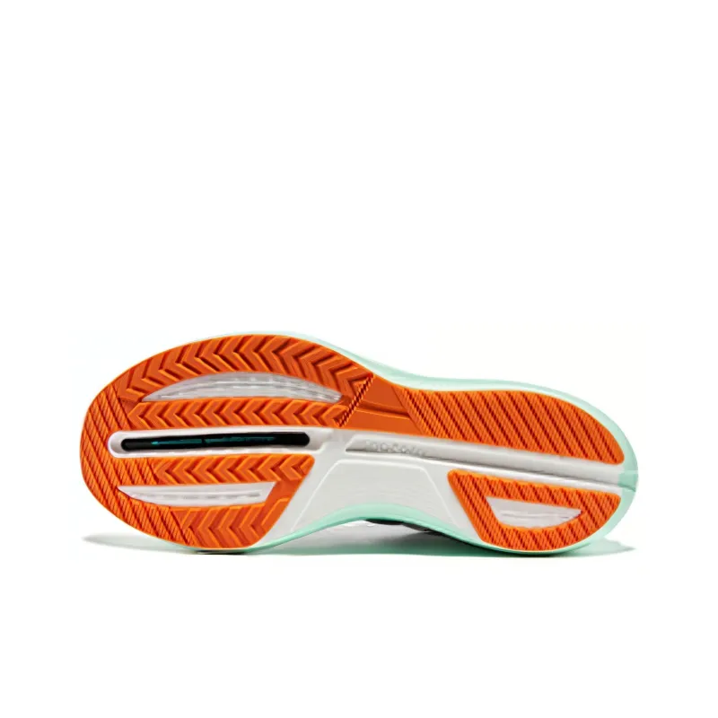 Saucony Slay Cushioning, Wear Resistant Low Top Marathon Running Shoes Unisex White Green-3