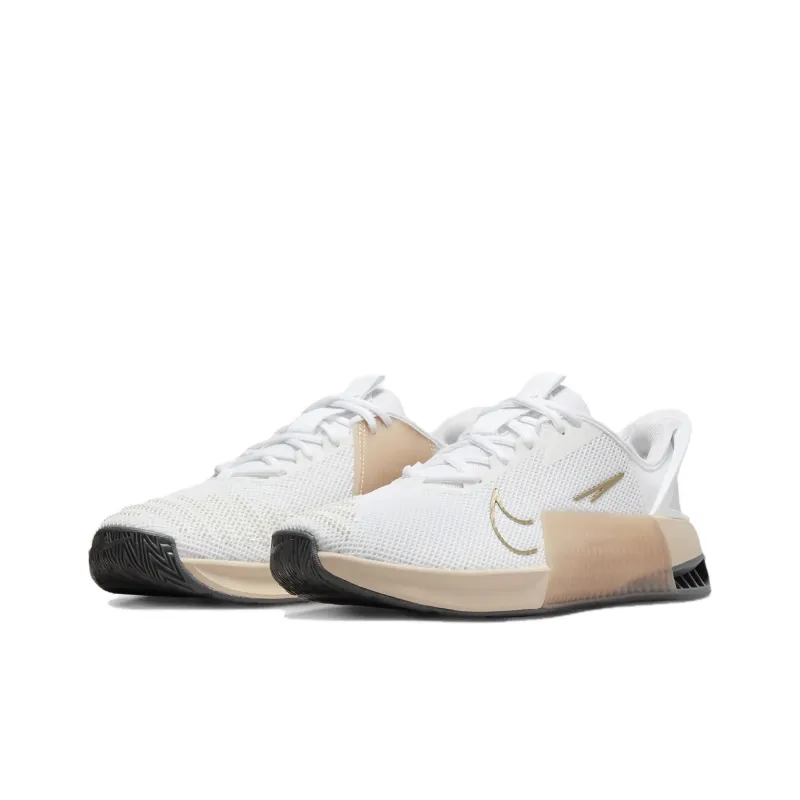 Nike Women's Metcon 9 EasyOn 'White Metallic Gold Sanddrift'-2