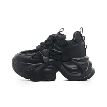 SANTA BARBARA POLO & RACQUET CLUB Slip-Resistant Low-Top Chunky Sneakers Women's