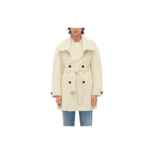 Bottega Veneta Trench Coats Women's Sheepskin In Paper Color