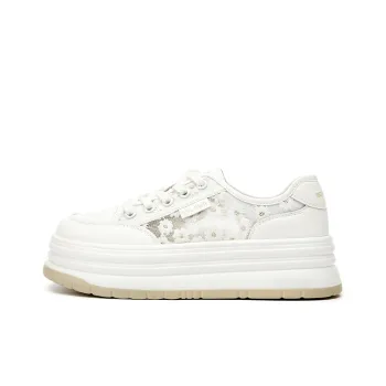 DAPHNE Low-Top Skateboard Shoes Women's