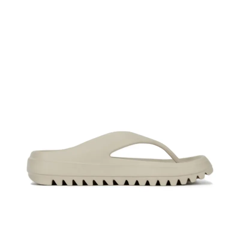 THE NORTH FACE CAMPER's FLIP Flops Unisex Dark Yellow-1