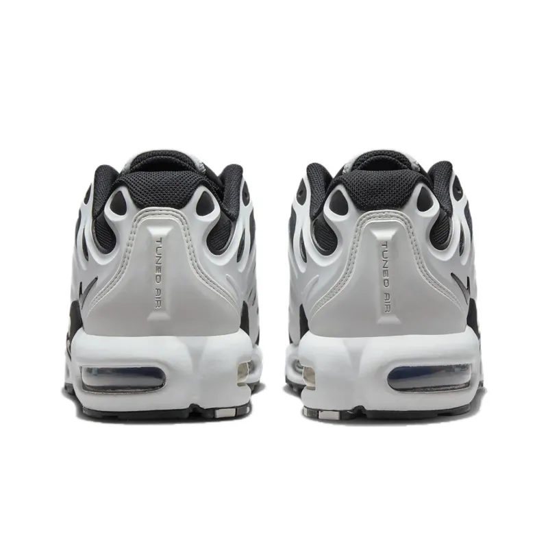 Nike Air Max Plus Drift White Black Metallic Silver-4