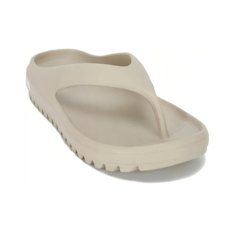 THE NORTH FACE CAMPER's FLIP Flops Unisex Dark Yellow-3