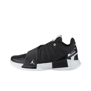JORDAN CP3 11 Tb Black/White