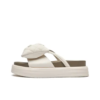La Chapelle Slide Slippers Women's