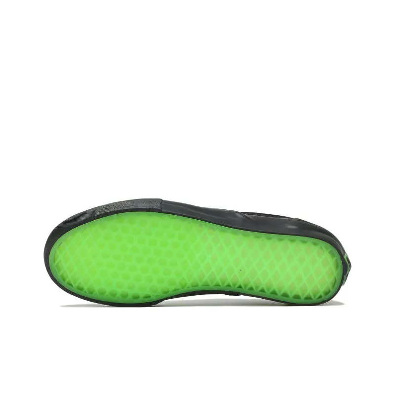 Vans Skate Slip On 'Glow Skulls'-4