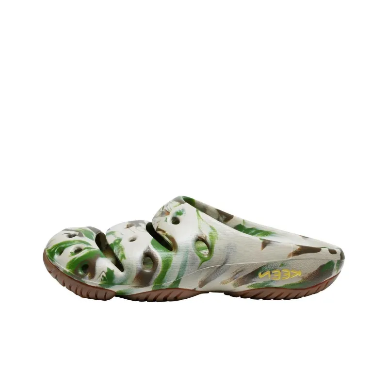 KEEN Yogui Artsfull YOGUI Clogs Men's Taupe-0