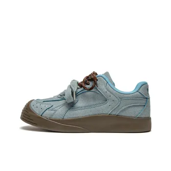 STAE Wear Resistant Balanced Lightweight Breathable Low Top Skateboard Shoes Women's