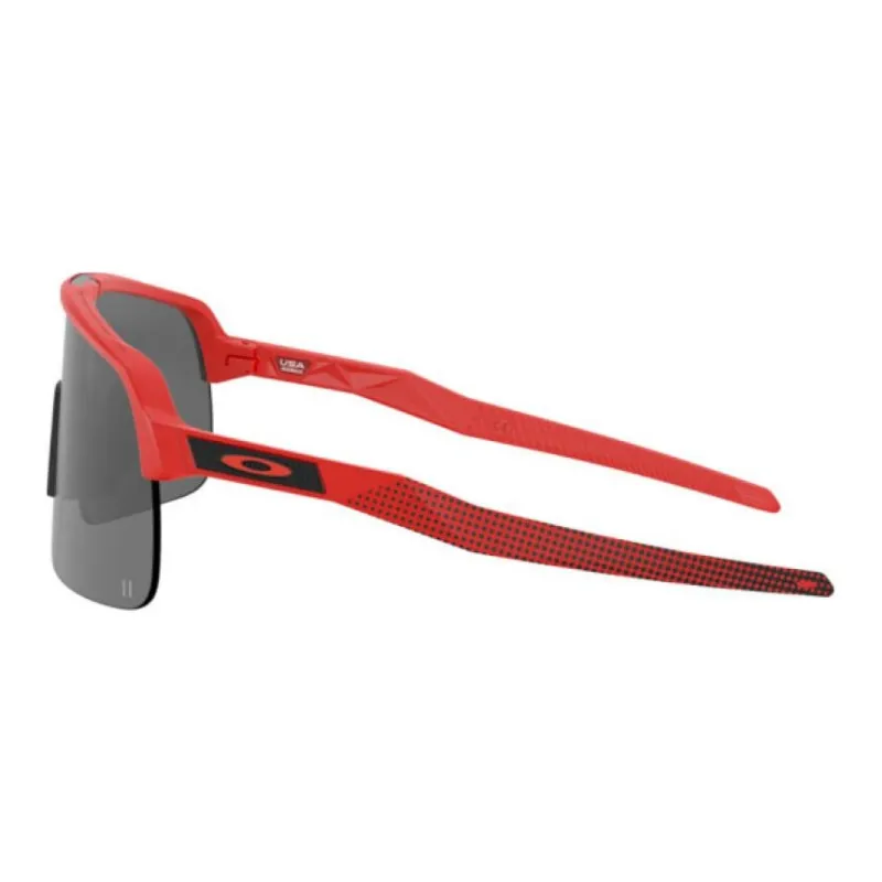Oakley Plastic Irregular Shape Sunglasses Men's Red-2