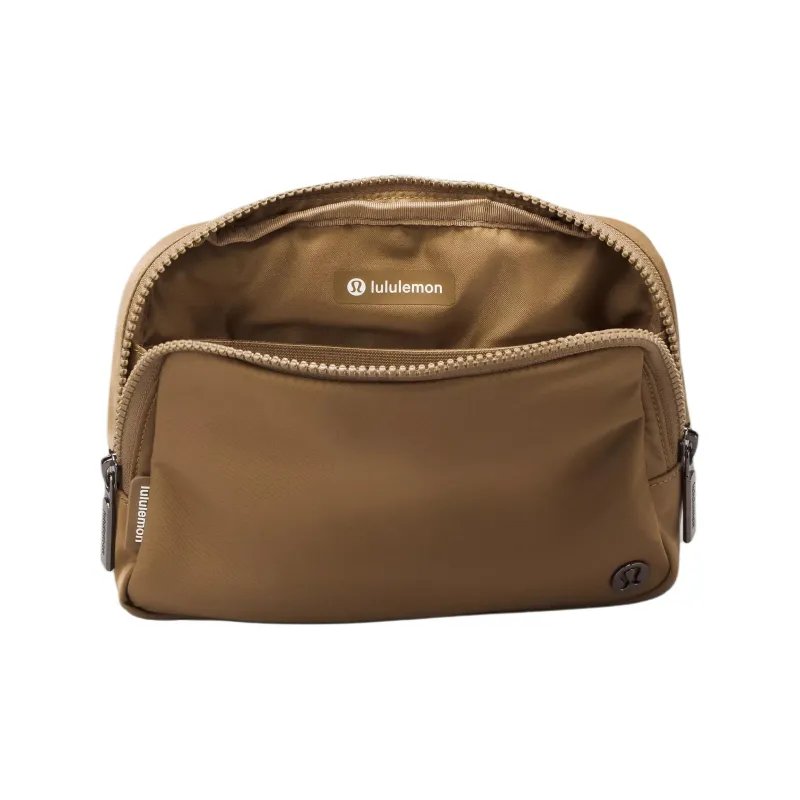 Lululemon Recycled Polyester Shoulder Bag Crossbody Bag Fanny Pack Large Size Unisex Dark Coffee-3
