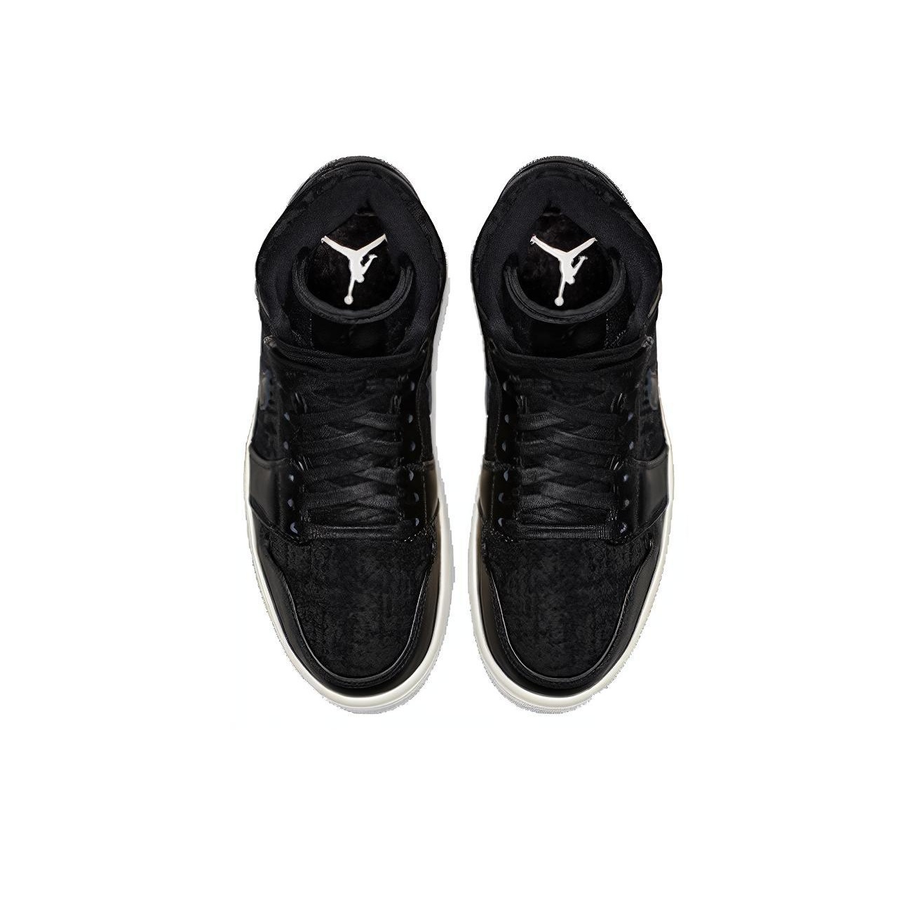 Air Jordan 1 newest Retro High Black Sail Women's