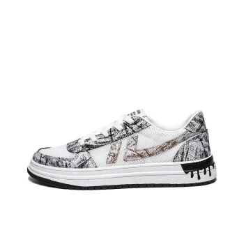 PLAY COBBLER Anti-Slip Wear-Resistant Low-Top Skateboard Shoes Unisex