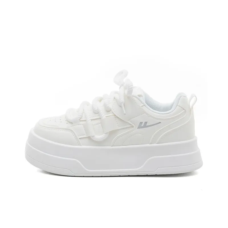 Warrior Warrior Abrasion Resistant Slip Resistant Low Top Skateboard Shoes Women's White-0