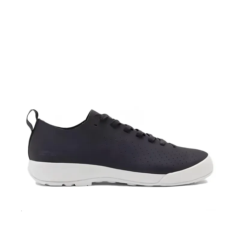 Arcteryx RALLE LEATHER Cushioning Wear Resistant Low Top Casual Shoes Unisex Black-1