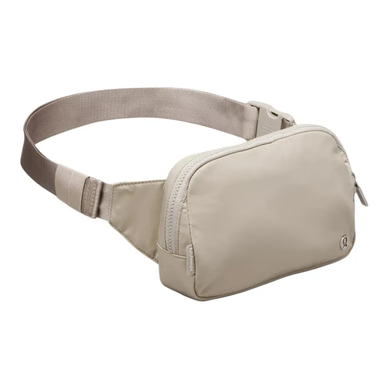 Lululemon Everywhere Nylon Shoulder Bag Crossbody Bag Fanny Pack Large Size Unisex Beige-1