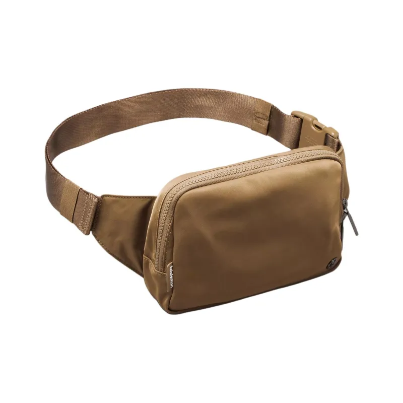 Lululemon Recycled Polyester Shoulder Bag Crossbody Bag Fanny Pack Large Size Unisex Dark Coffee-2