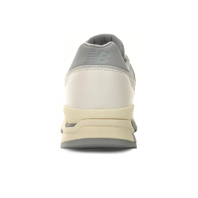 New Balance 997 'Creamy White'-4