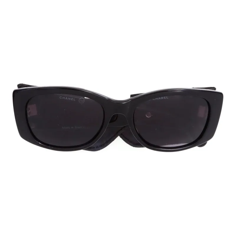 CHANEL 2000s Oval frame Diamond quilted Sunglasses-1