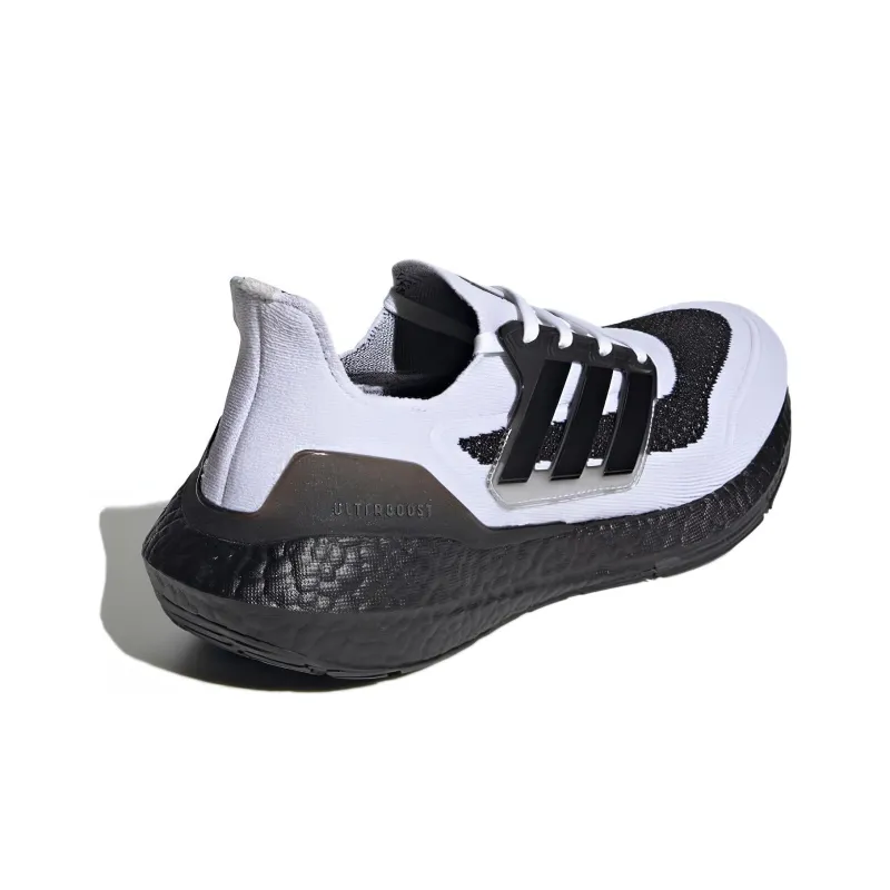 Adidas Ultra Boost 21 Oreo-3