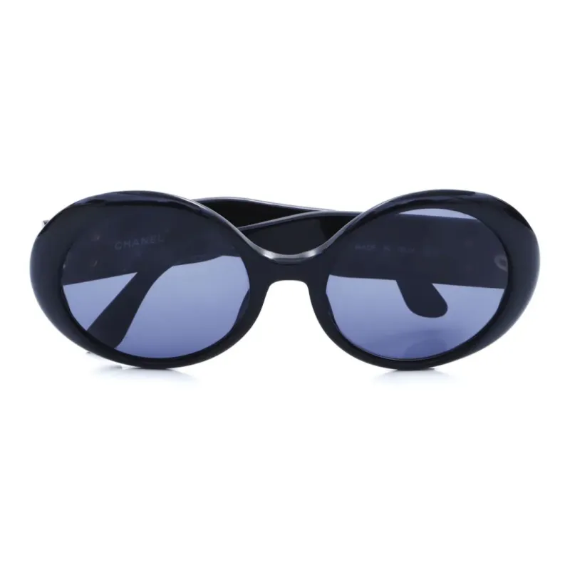 CHANEL Pre-Owned 2000s CC Oval-frame Sunglasses-1