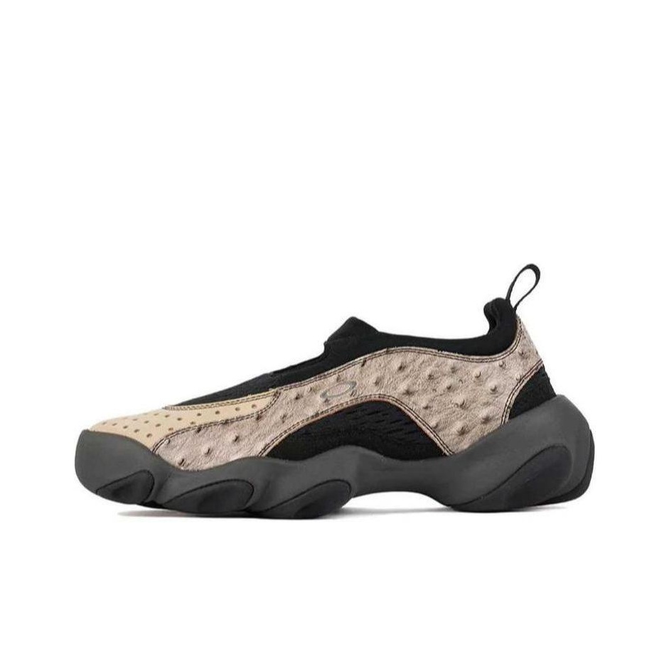 Oakley Factory Team Flesh Sandal Brain Dead Castle Black