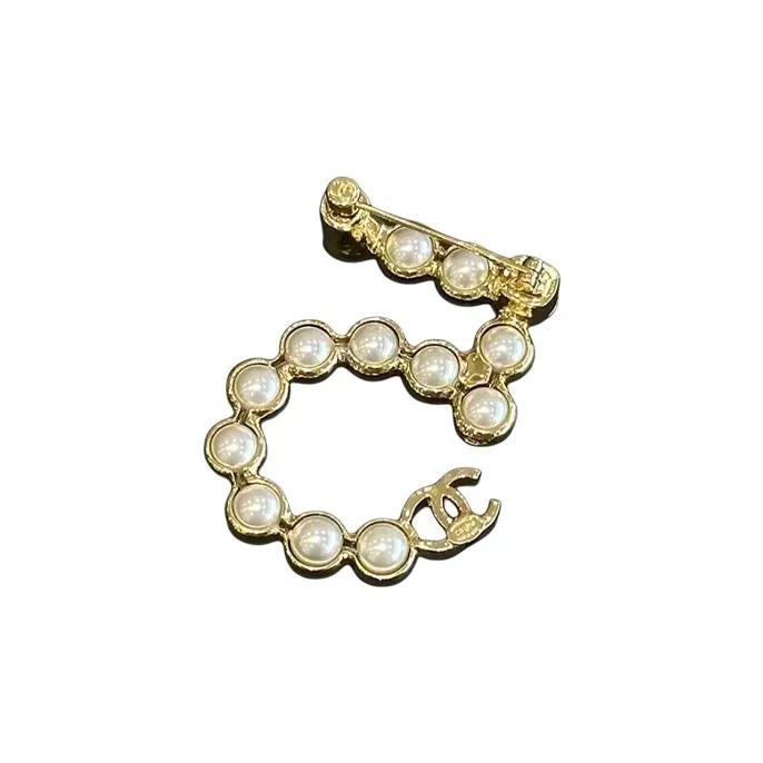 CHANEL Artificial Pearl Brooches Women's Gold-2