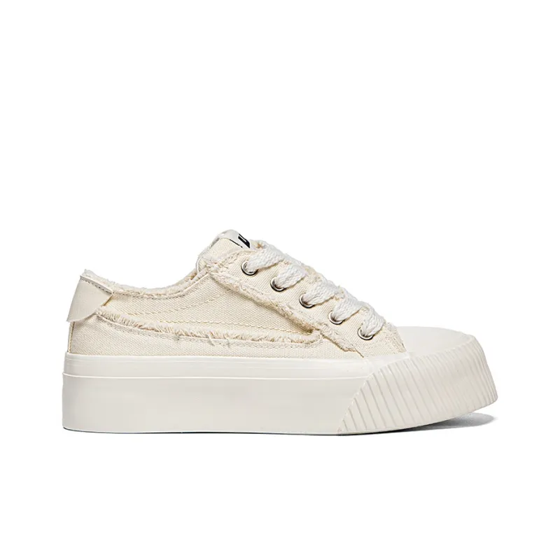 Warrior Durable Breathable Lightweight Low Top Canvas Shoes Women's Beige-1