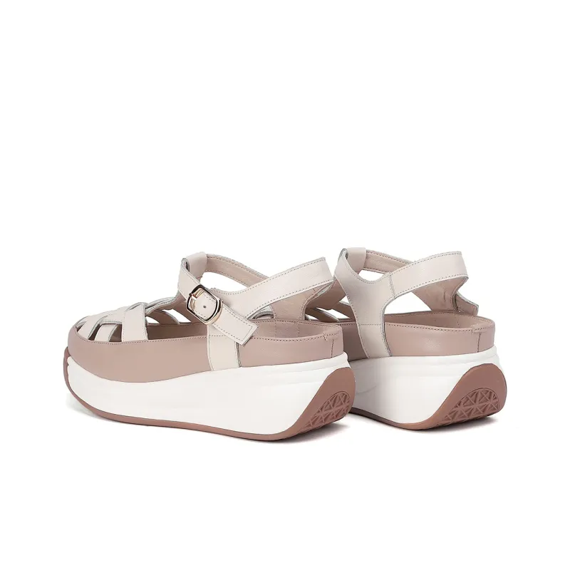 PIERCE GENTRY Roman Sandals Women's-9