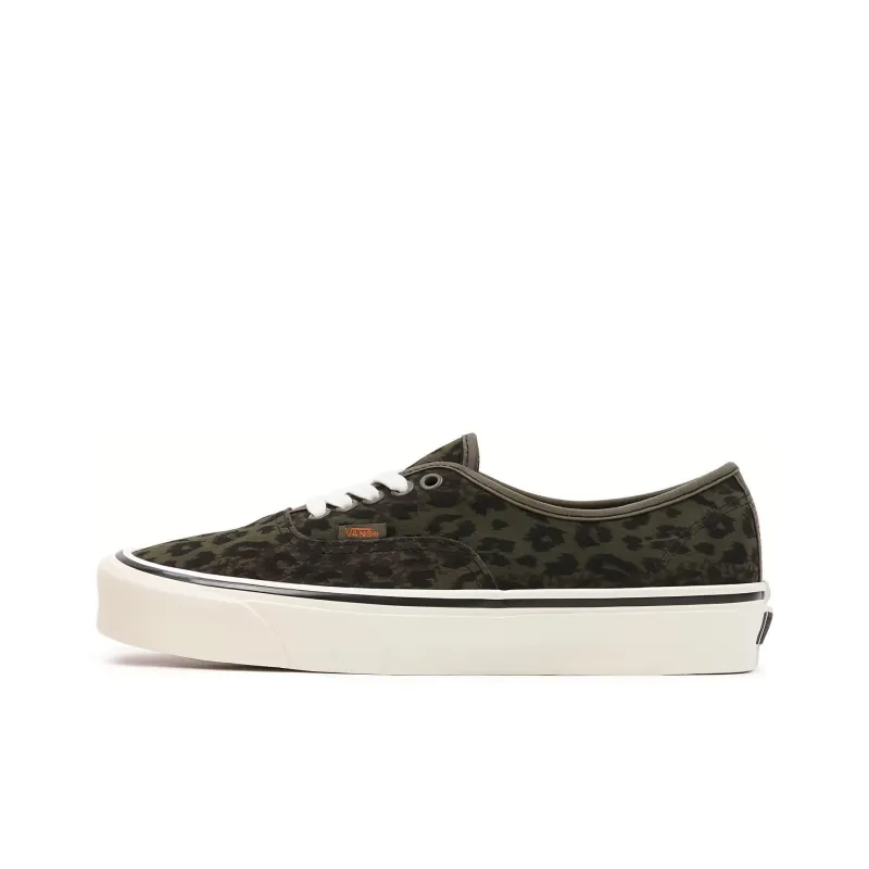 Vans Authentic Series Skateboard Shoes Unisex Low-Top Camouflage Leopard Print-1