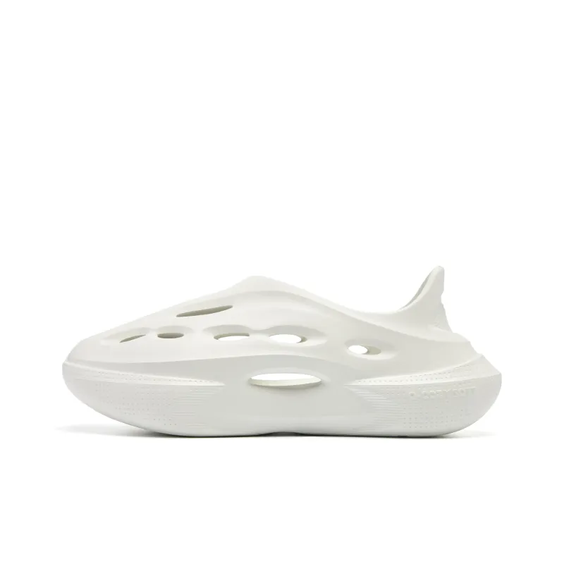 QIAODAN Fangs Clogs Men's Birch White-0