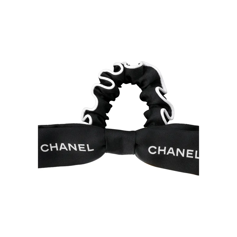 CHANEL Bow Tie Hair Scrunchie-2