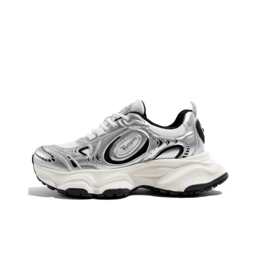 TUOPIN Futuristic Vintage Anti Slip Wear Resistant Low Top Casual Shoes Silver Black