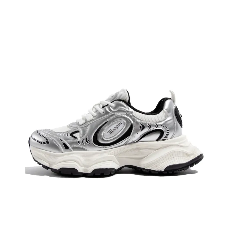 TUOPIN Futuristic Vintage Anti-Slip Wear-Resistant Low-Top Casual Shoes Silver Black-0