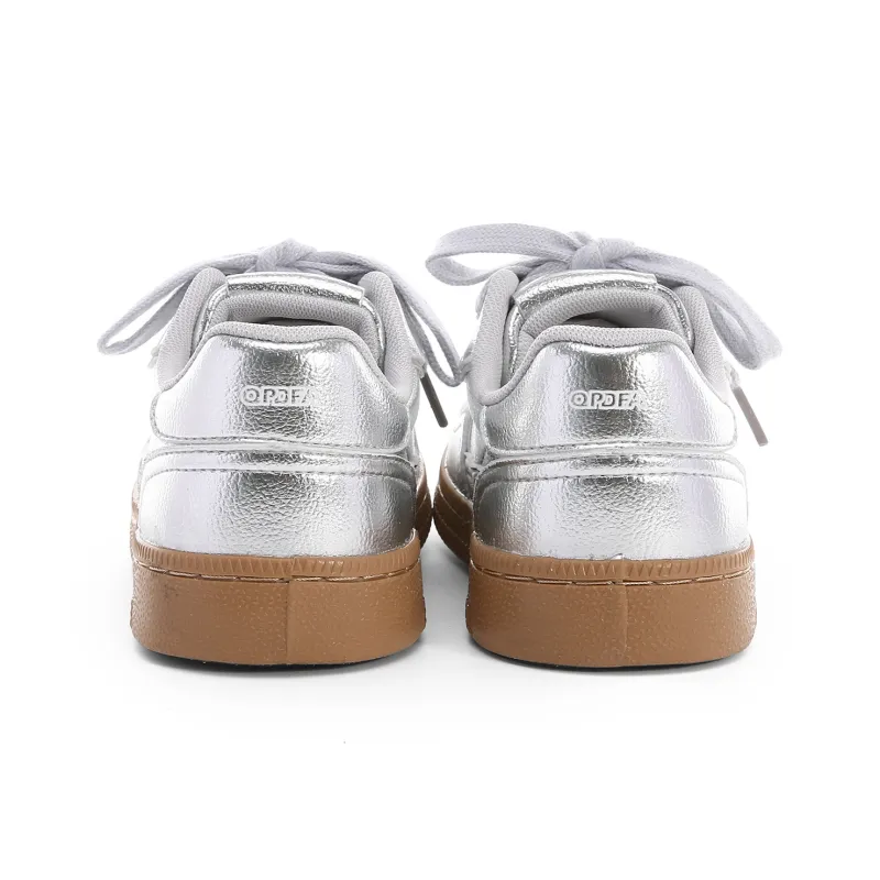 Lovely You Lightweight Low Top Skateboard Shoes Women's-18