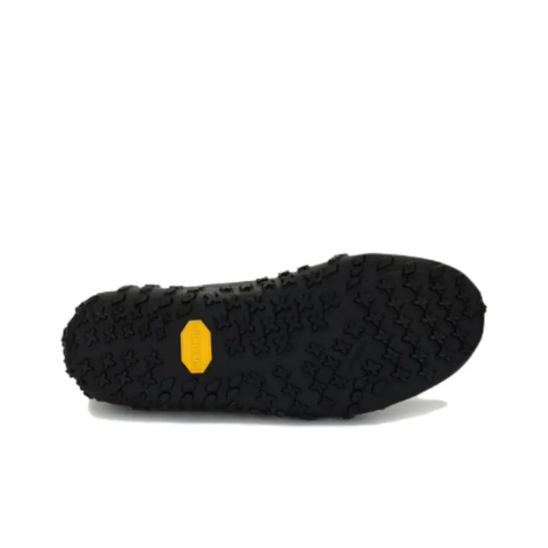 KOLON SPORT Cushioning, Abrasion Resistant, And Waterproof Low Top Running Shoes Unisex Black-4