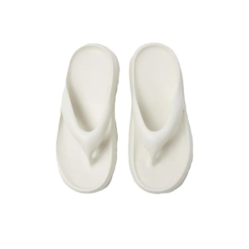 Umbro Quiet Flip Flops Unisex White-2
