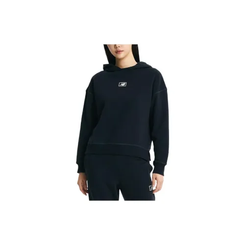 New Balance Essentials Americana Sweatshirts Women's Black