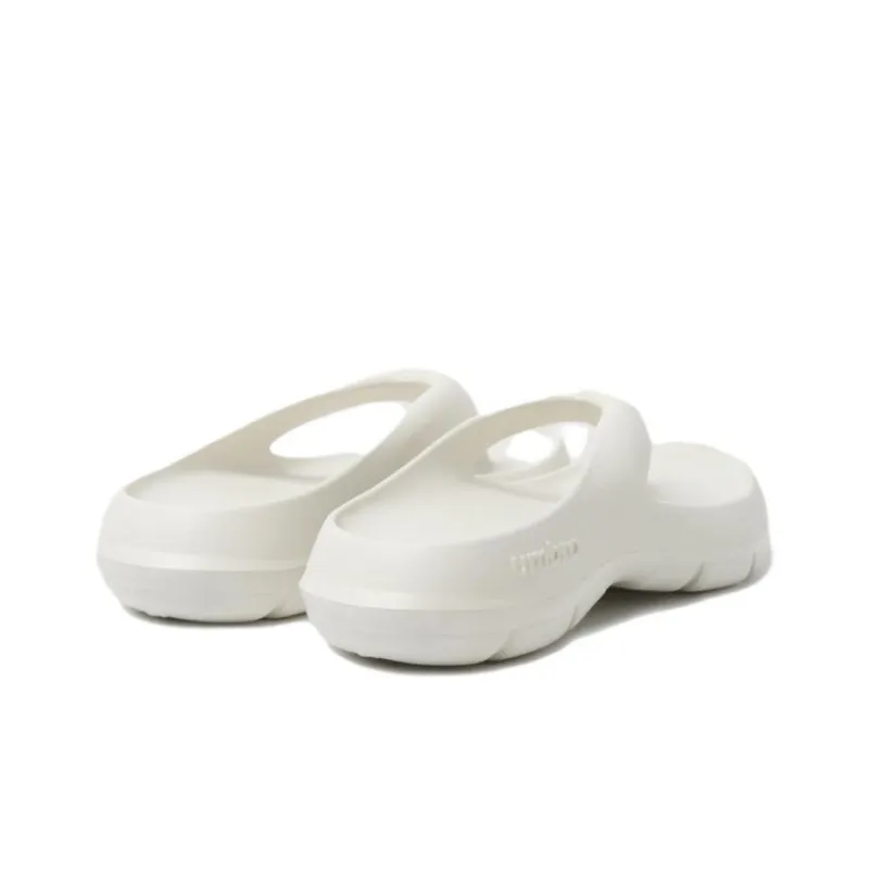 Umbro Quiet Flip Flops Unisex White-3