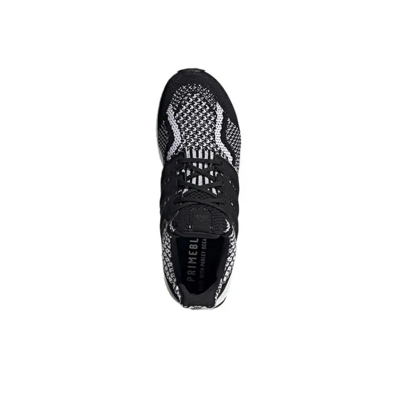 Adidas Ultra Boost 5.0 Dna Oreo-4