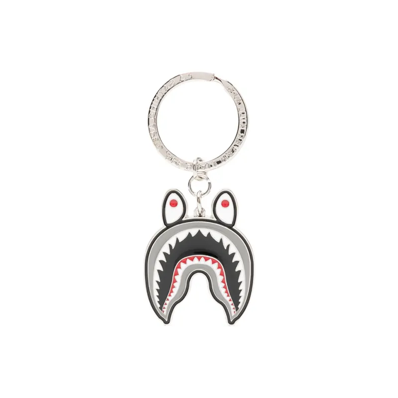A BATHING APE Shark Keychain-1