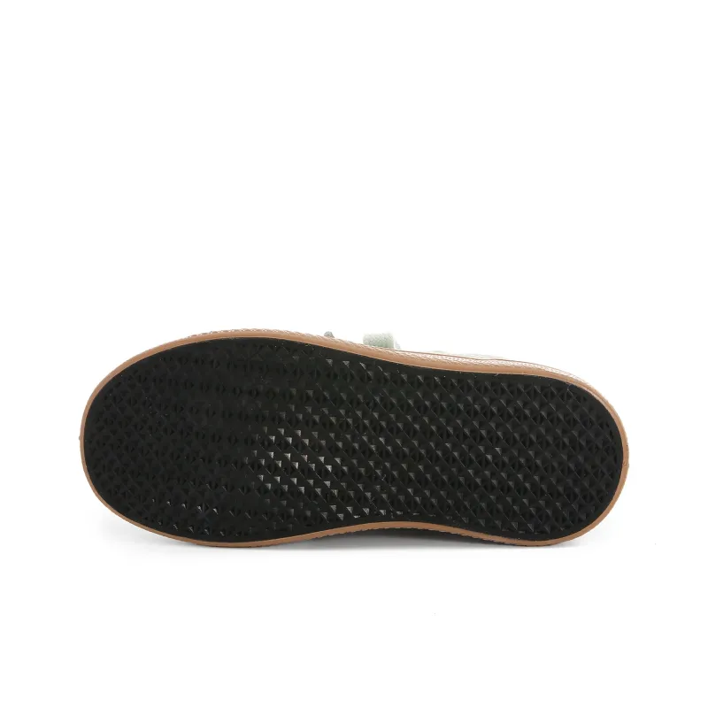 Lovely You Lightweight Low Top Skateboard Shoes Women's-9