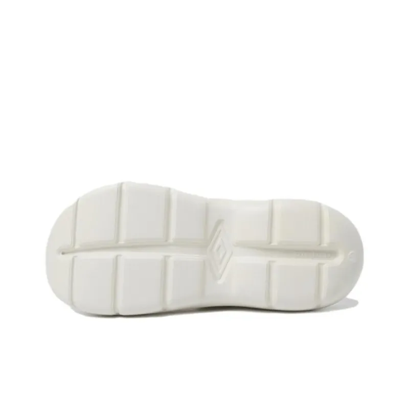 Umbro Quiet Flip Flops Unisex White-4