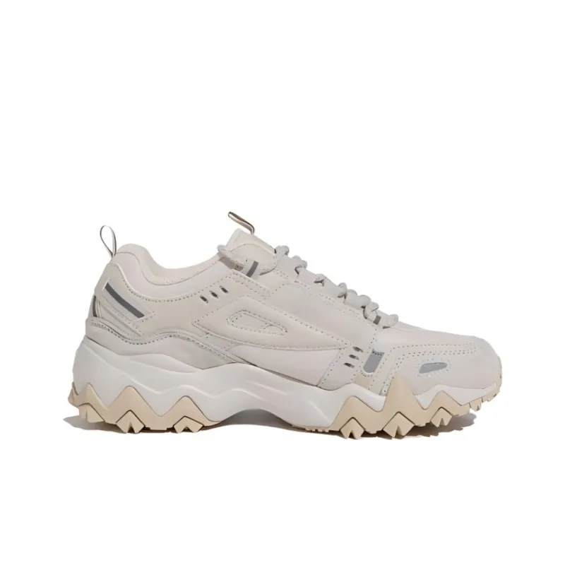 FILA Oakmont Tr V2 'Beige'-1