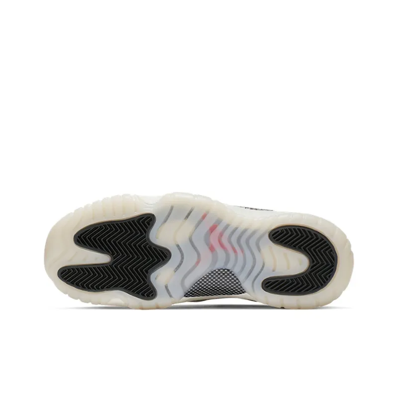Jordan 11 Retro Low 'Snake Light Bone' GS-4