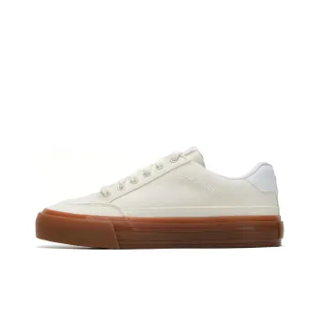 PUMA Capris Leather Skateboarding Sneakers 'White'