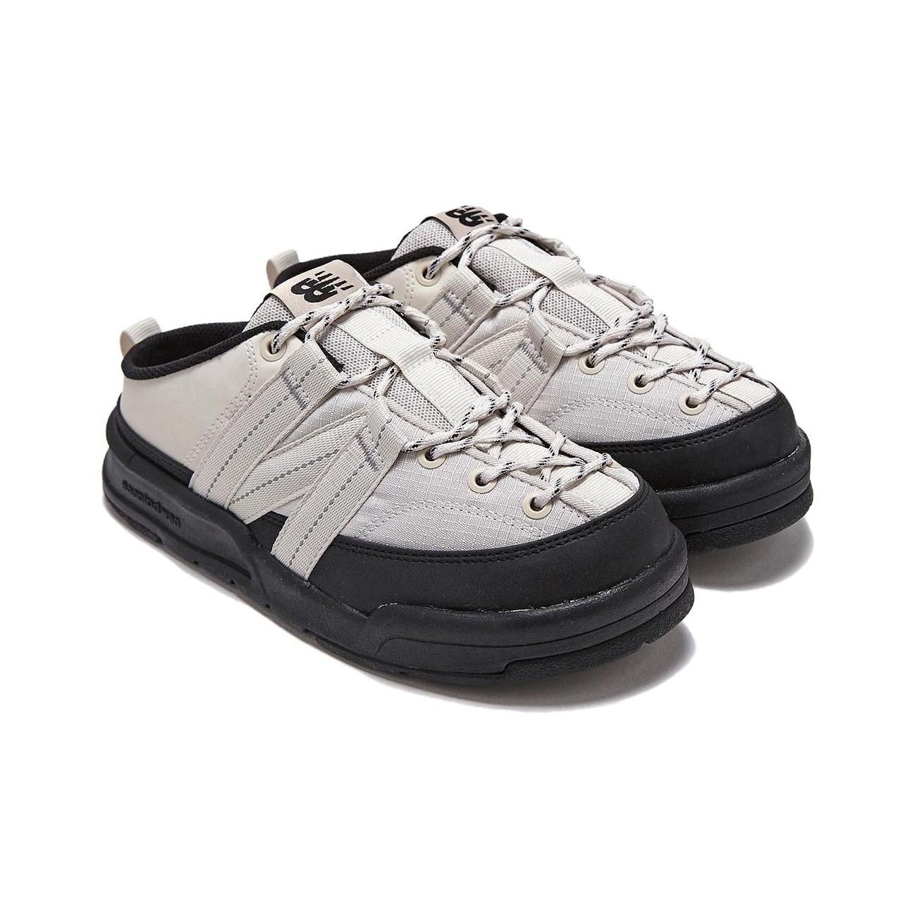New Balance ★ CRV-LT Mule ★ 関税/送料込 New Balance ☆ CRV-LT Mule ☆ 関税/送料込 (New Balance