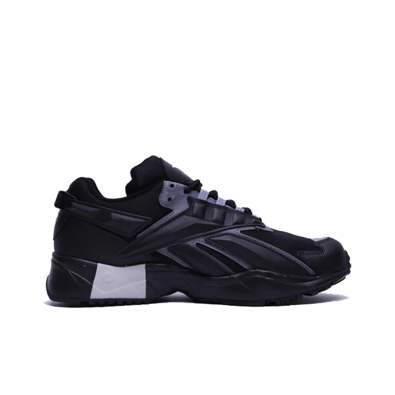 Reebok Interval 96 Black-1