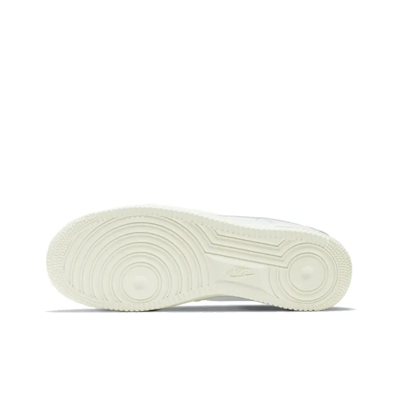 Nike Air Force 1 Low Valentine's Day 2021-5