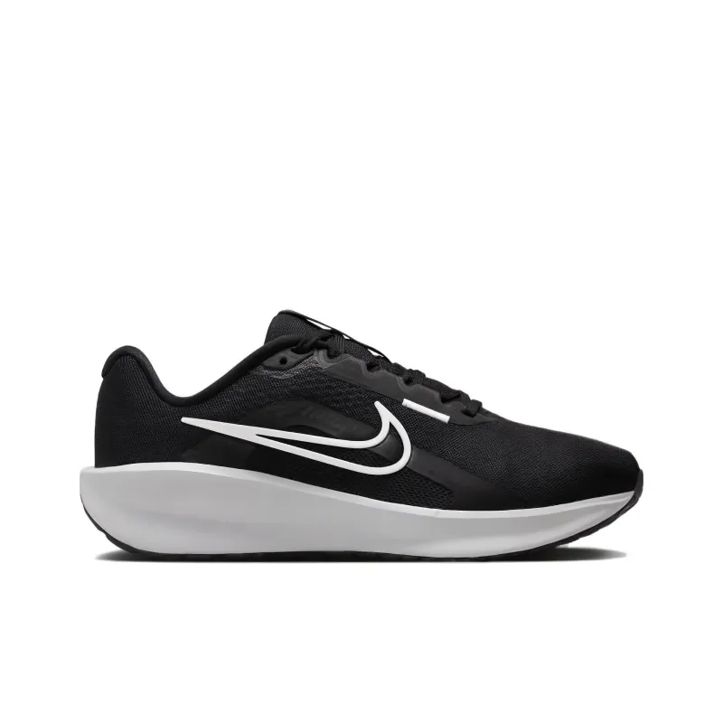 Nike Women's Downshifter 13 Extra Wide 'Black White'-1